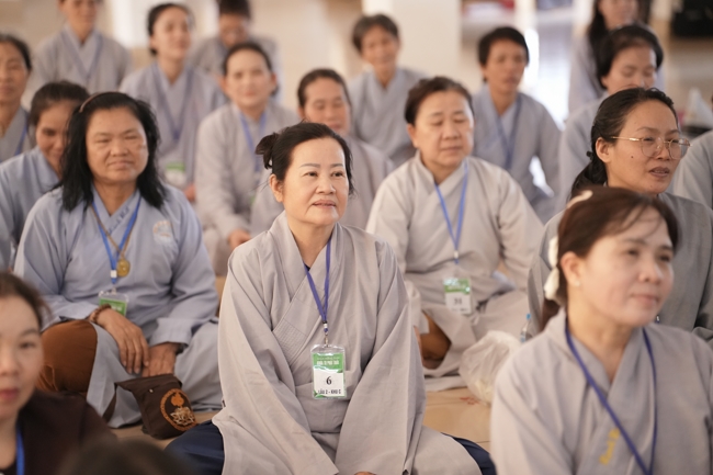 Pháp thoại “Thực Tập Tu Trong Mọi Hoàn Cảnh - NS.Thích Nữ Như Lan | Khóa Tu Phật Thất 108.