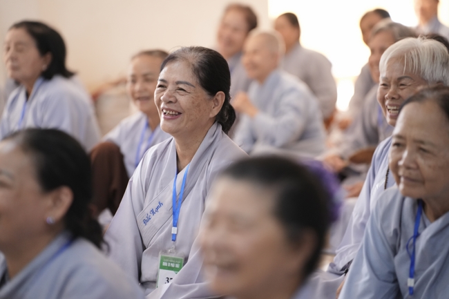 Pháp thoại “Thực Tập Tu Trong Mọi Hoàn Cảnh - NS.Thích Nữ Như Lan | Khóa Tu Phật Thất 108.
