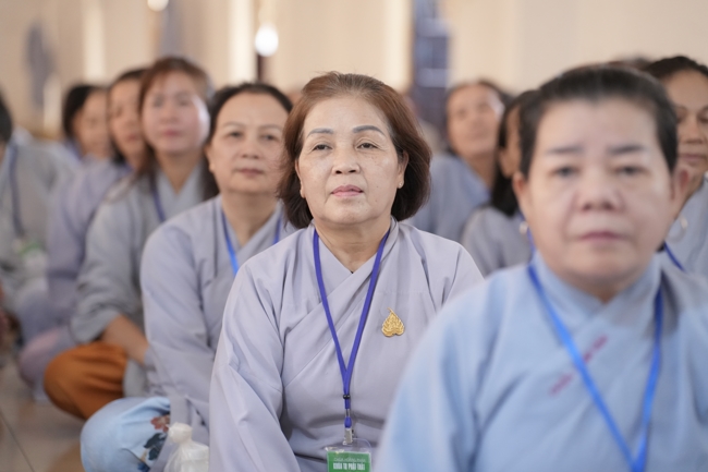 Pháp thoại “Thực Tập Tu Trong Mọi Hoàn Cảnh - NS.Thích Nữ Như Lan | Khóa Tu Phật Thất 108.