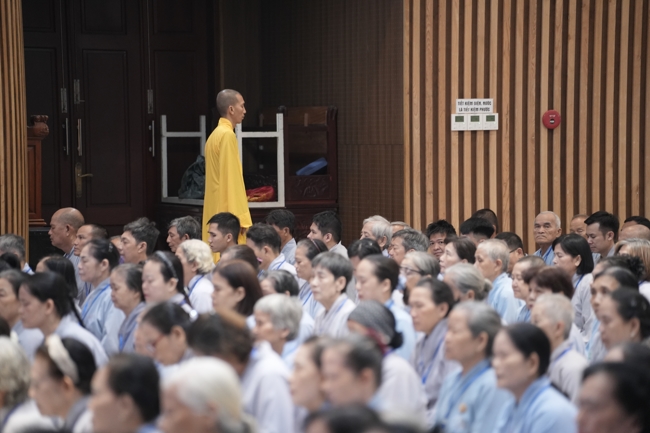 Pháp thoại “Thực Tập Tu Trong Mọi Hoàn Cảnh - NS.Thích Nữ Như Lan | Khóa Tu Phật Thất 108.