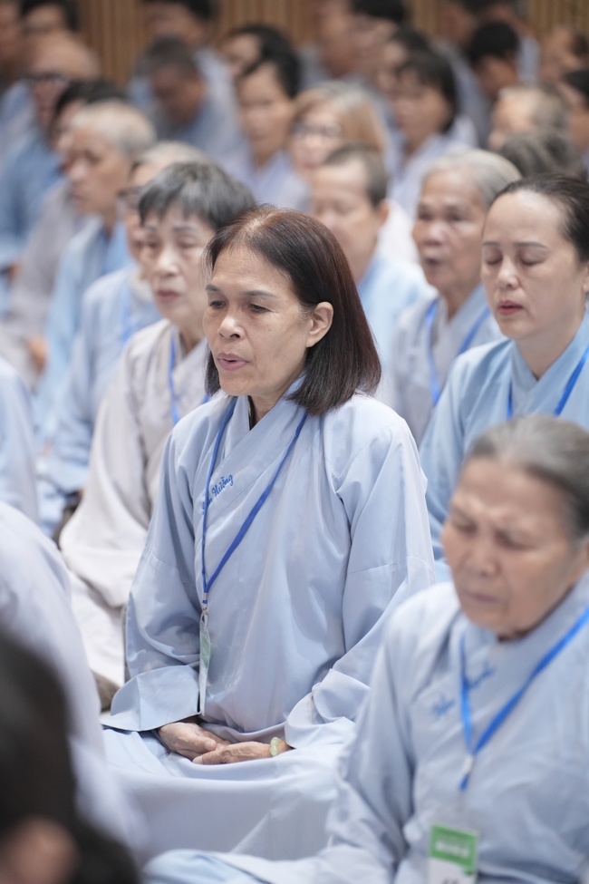 Pháp thoại “Thực Tập Tu Trong Mọi Hoàn Cảnh - NS.Thích Nữ Như Lan | Khóa Tu Phật Thất 108.