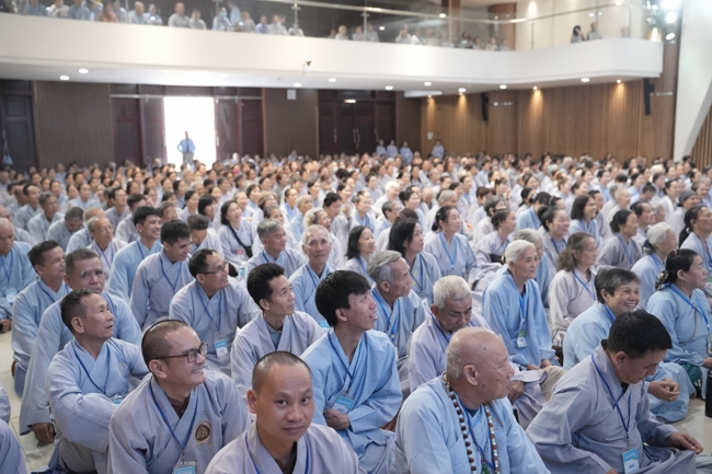 Pháp thoại “Thực Tập Tu Trong Mọi Hoàn Cảnh - NS.Thích Nữ Như Lan | Khóa Tu Phật Thất 108.