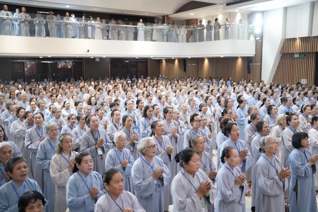 Pháp thoại “Thực Tập Tu Trong Mọi Hoàn Cảnh - NS.Thích Nữ Như Lan | Khóa Tu Phật Thất 108.