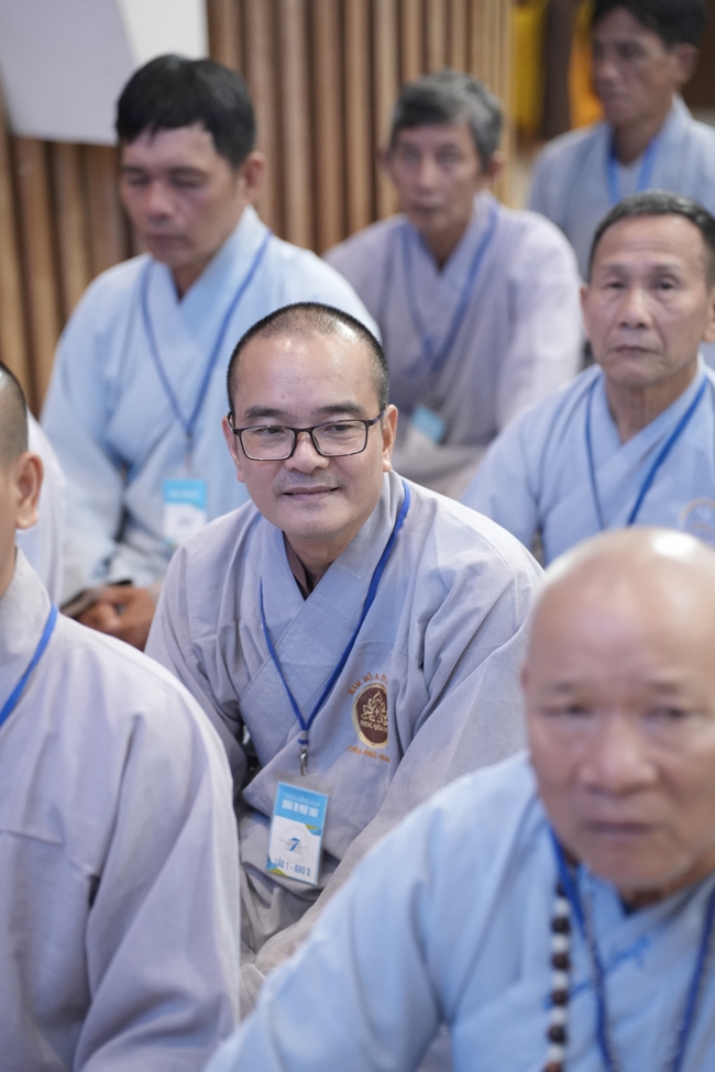 Pháp thoại “Thực Tập Tu Trong Mọi Hoàn Cảnh - NS.Thích Nữ Như Lan | Khóa Tu Phật Thất 108.