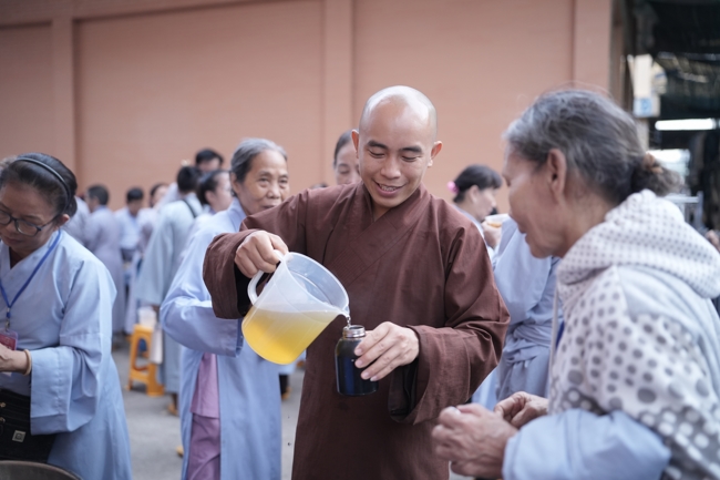 Pháp thoại Yêu Thương Chung Một Lối Về - HT.Thích Minh Thành | Khóa Tu Phật Thất 108.