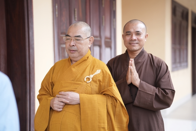 Pháp thoại Yêu Thương Chung Một Lối Về - HT.Thích Minh Thành | Khóa Tu Phật Thất 108.