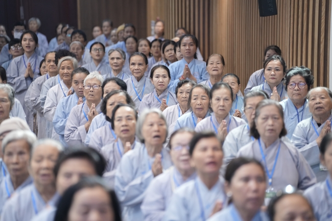 Pháp thoại Yêu Thương Chung Một Lối Về - HT.Thích Minh Thành | Khóa Tu Phật Thất 108.