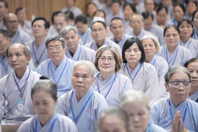 Pháp thoại Yêu Thương Chung Một Lối Về - HT.Thích Minh Thành | Khóa Tu Phật Thất 108.