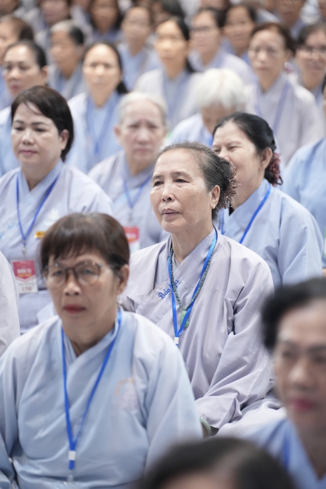 Pháp thoại Yêu Thương Chung Một Lối Về - HT.Thích Minh Thành | Khóa Tu Phật Thất 108.