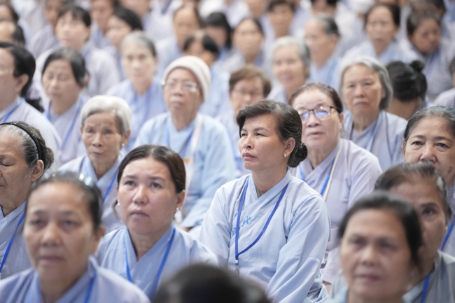 Pháp thoại Yêu Thương Chung Một Lối Về - HT.Thích Minh Thành | Khóa Tu Phật Thất 108.