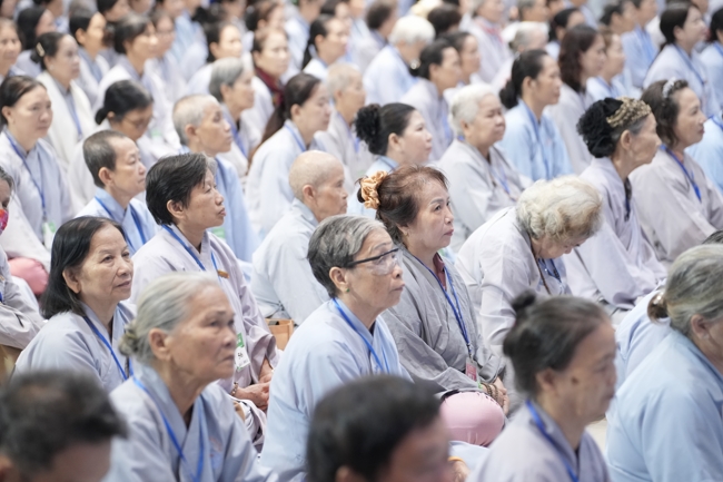 Pháp thoại Yêu Thương Chung Một Lối Về - HT.Thích Minh Thành | Khóa Tu Phật Thất 108.