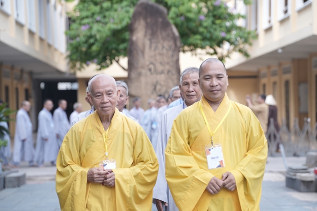 Khai khóa Khóa Tu Phật Thất lần 108.