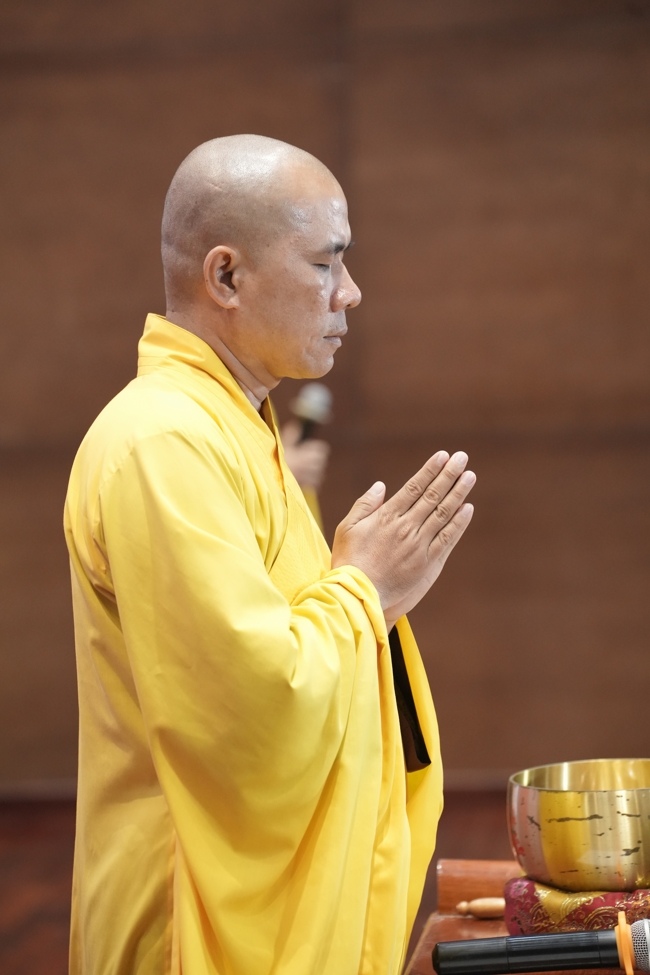 Khai khóa Khóa Tu Phật Thất lần 108.