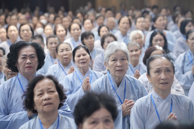 Khai khóa Khóa Tu Phật Thất lần 108.