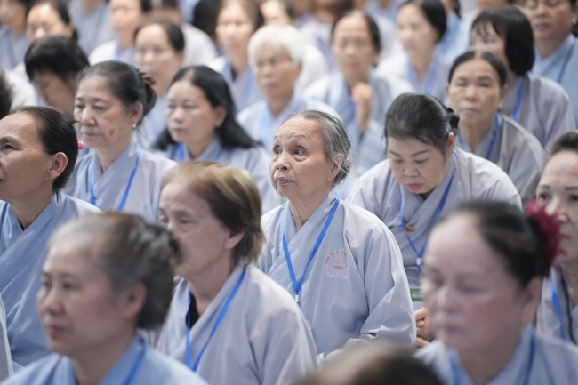 Khai khóa Khóa Tu Phật Thất lần 108.