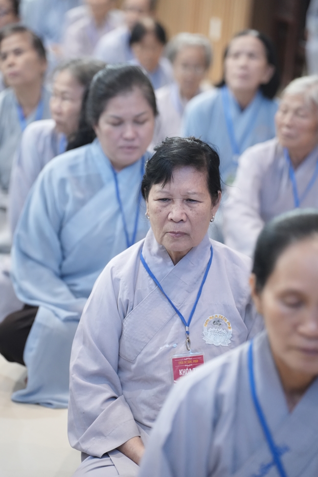 Khai khóa Khóa Tu Phật Thất lần 108.