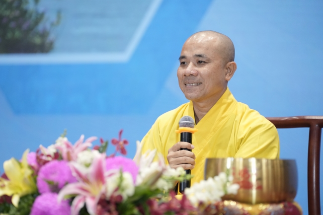 Khai khóa Khóa Tu Phật Thất lần 108.