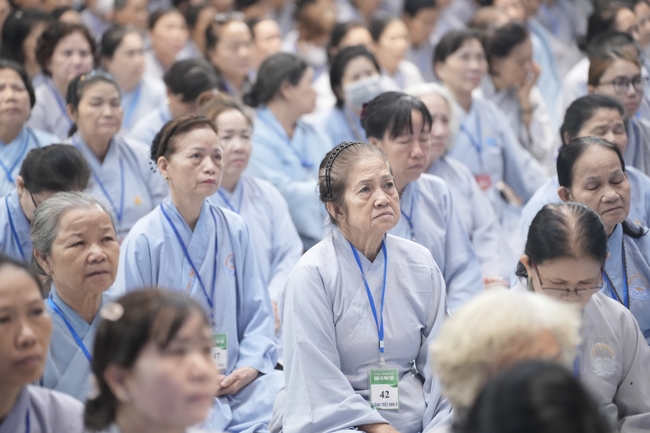 Khai khóa Khóa Tu Phật Thất lần 108.