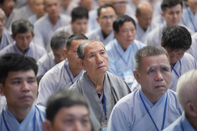 Khai khóa Khóa Tu Phật Thất lần 108.
