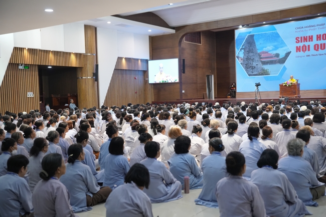 Khai khóa Khóa Tu Phật Thất lần 108.