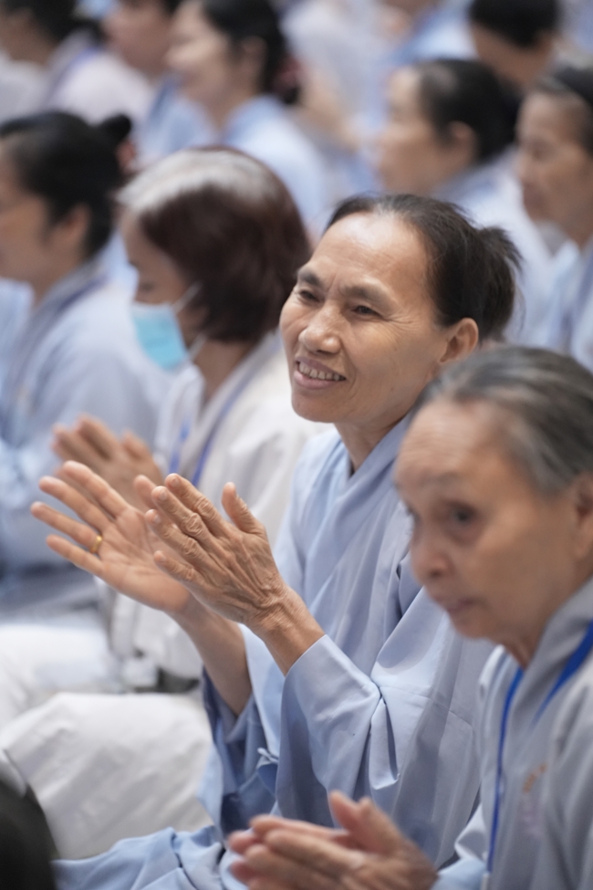 Khai khóa Khóa Tu Phật Thất lần 108.