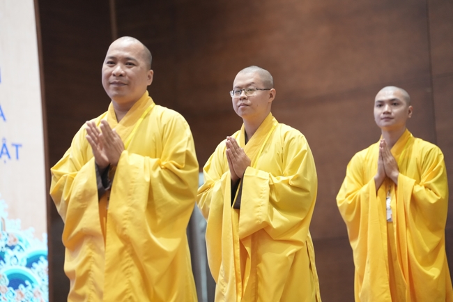 Khai khóa Khóa Tu Phật Thất lần 108.