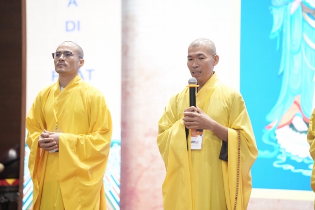 Khai khóa Khóa Tu Phật Thất lần 108.
