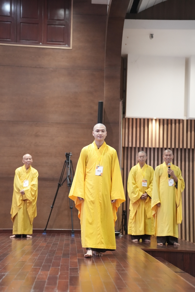 Khai khóa Khóa Tu Phật Thất lần 108.
