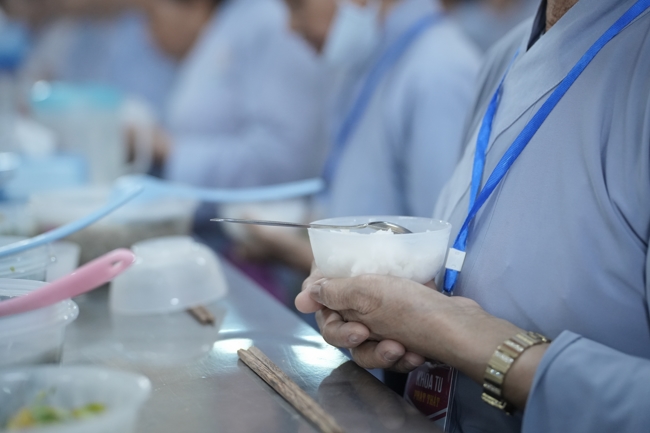 Pháp thoại Tỉnh Giấc Mộng Trần - TT.Thích Trí Huệ | Khóa Tu Phật Thất 108.