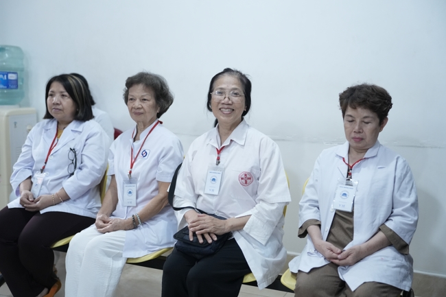 Pháp thoại Tỉnh Giấc Mộng Trần - TT.Thích Trí Huệ | Khóa Tu Phật Thất 108.