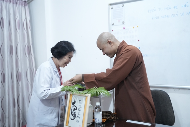 Pháp thoại Tỉnh Giấc Mộng Trần - TT.Thích Trí Huệ | Khóa Tu Phật Thất 108.