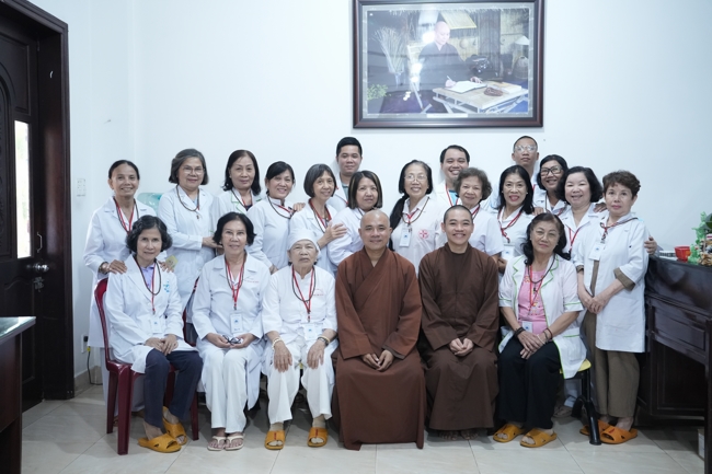 Pháp thoại Tỉnh Giấc Mộng Trần - TT.Thích Trí Huệ | Khóa Tu Phật Thất 108.