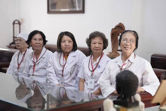 Pháp thoại Tỉnh Giấc Mộng Trần - TT.Thích Trí Huệ | Khóa Tu Phật Thất 108.