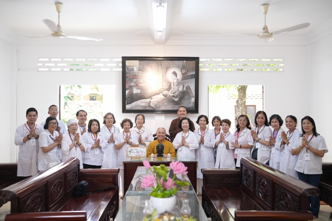 Pháp thoại Tỉnh Giấc Mộng Trần - TT.Thích Trí Huệ | Khóa Tu Phật Thất 108.