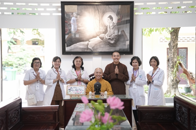 Pháp thoại Tỉnh Giấc Mộng Trần - TT.Thích Trí Huệ | Khóa Tu Phật Thất 108.