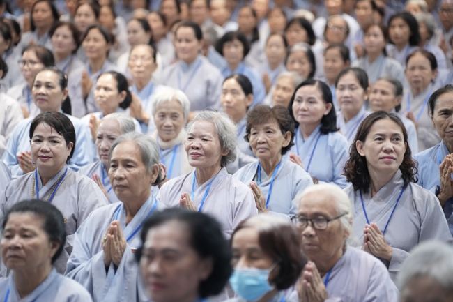 Pháp thoại Tỉnh Giấc Mộng Trần - TT.Thích Trí Huệ | Khóa Tu Phật Thất 108.