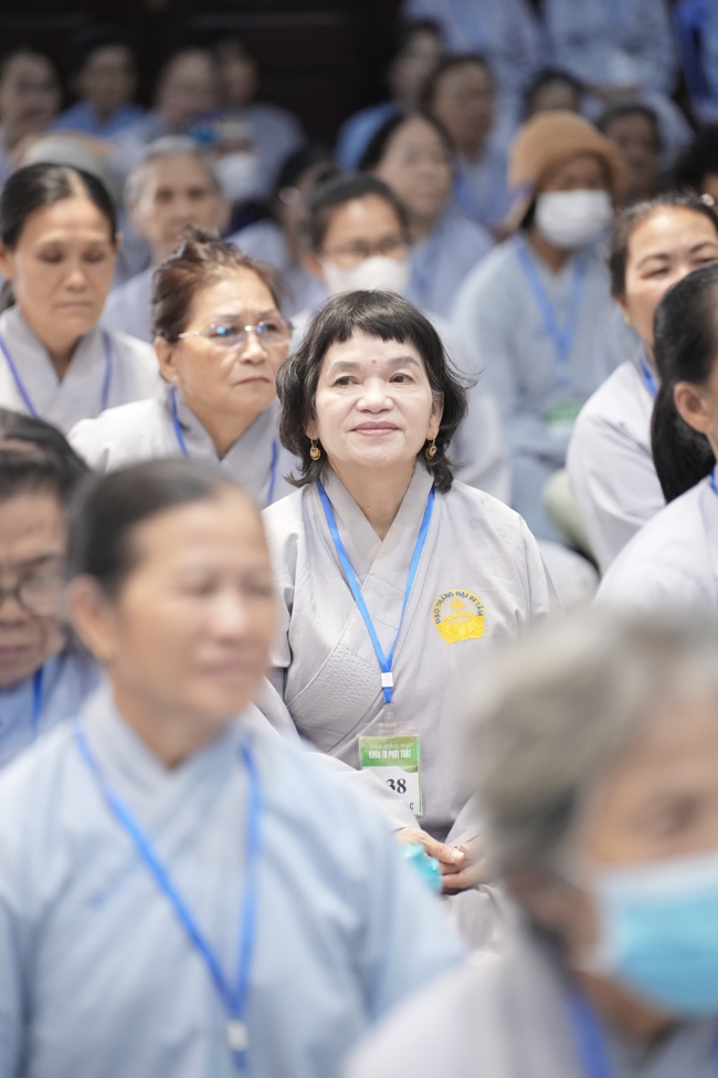 Pháp thoại Tỉnh Giấc Mộng Trần - TT.Thích Trí Huệ | Khóa Tu Phật Thất 108.