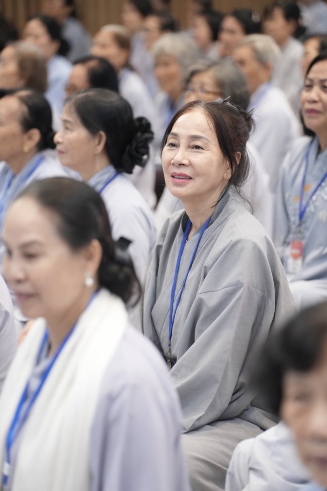 Pháp thoại Tỉnh Giấc Mộng Trần - TT.Thích Trí Huệ | Khóa Tu Phật Thất 108.