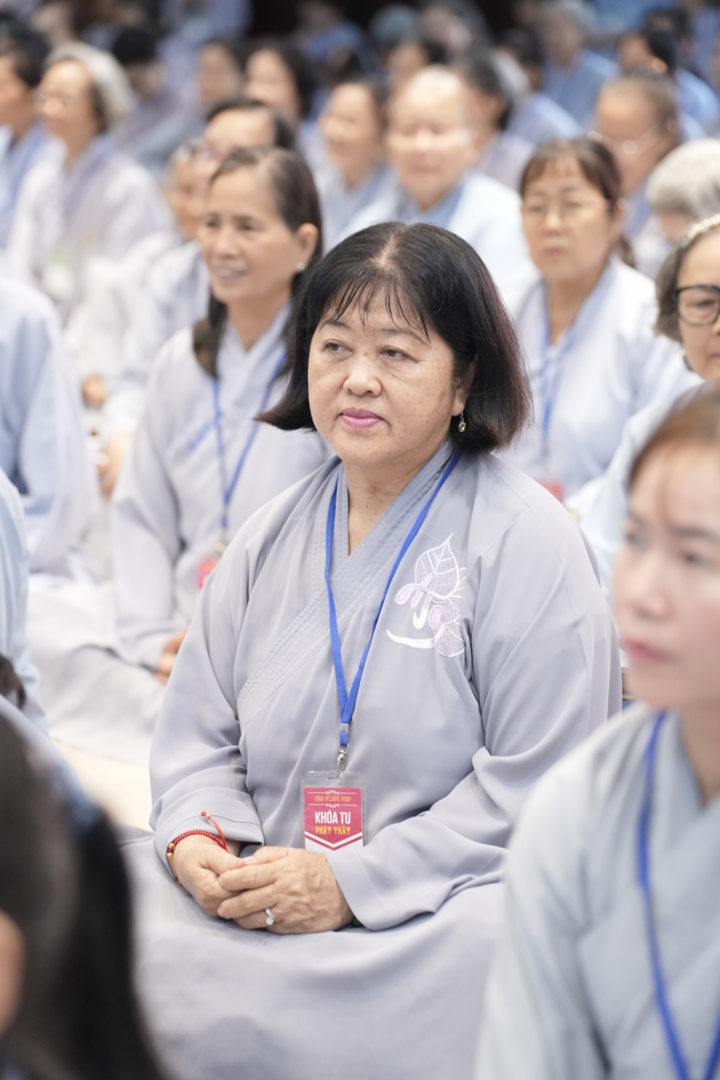 Pháp thoại Tỉnh Giấc Mộng Trần - TT.Thích Trí Huệ | Khóa Tu Phật Thất 108.