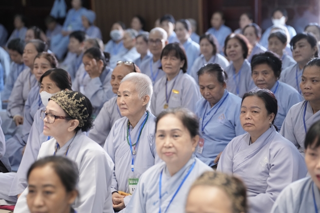 Pháp thoại Tỉnh Giấc Mộng Trần - TT.Thích Trí Huệ | Khóa Tu Phật Thất 108.