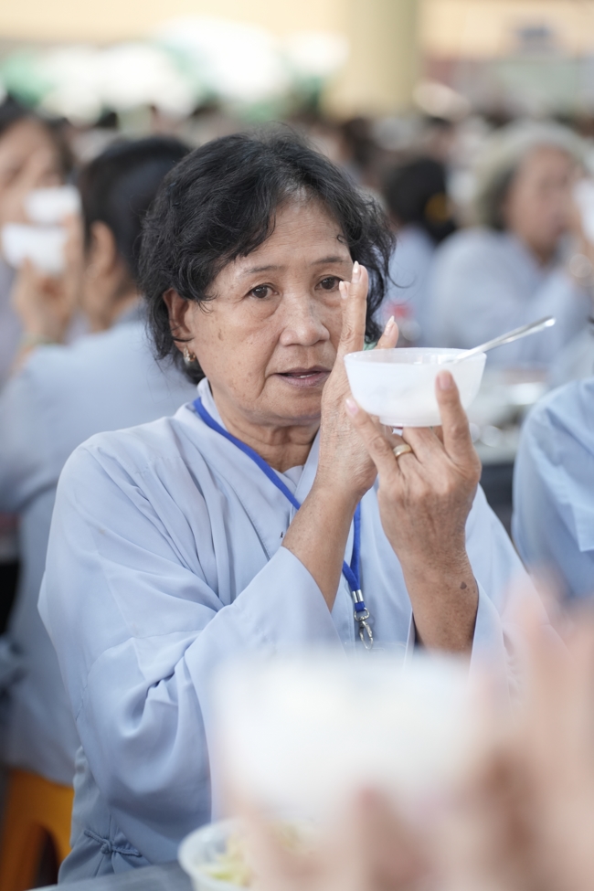 Pháp thoại Tỉnh Giấc Mộng Trần - TT.Thích Trí Huệ | Khóa Tu Phật Thất 108.