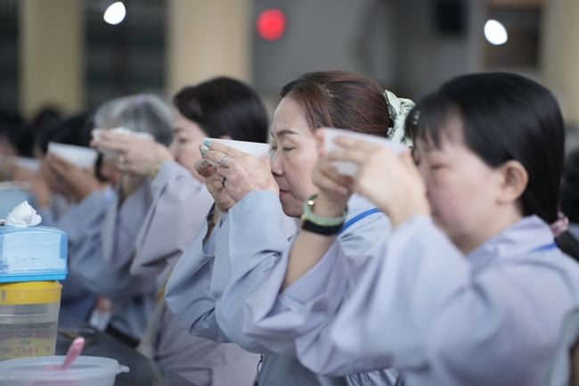 Pháp thoại Tỉnh Giấc Mộng Trần - TT.Thích Trí Huệ | Khóa Tu Phật Thất 108.