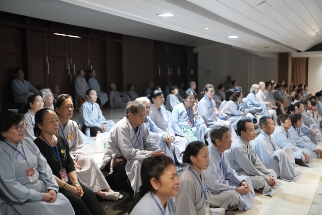 Pháp thoại “Sự Giả Tạo Của Bản Ngã” và buổi chia sẻ pháp của Hoà thượng Đạo trưởng | Khóa Tu Phật Thất 108.