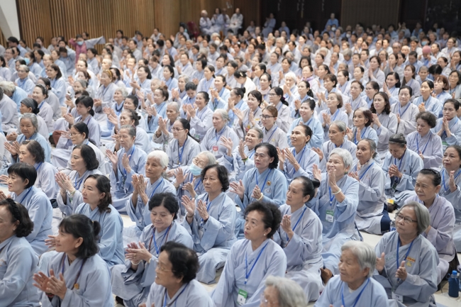 Pháp thoại “Sự Giả Tạo Của Bản Ngã” và buổi chia sẻ pháp của Hoà thượng Đạo trưởng | Khóa Tu Phật Thất 108.