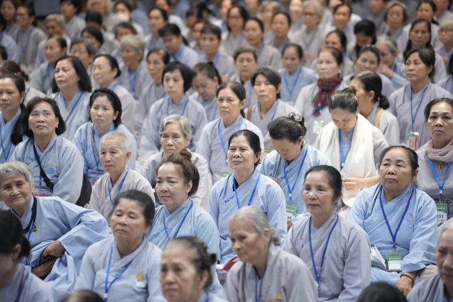 Pháp thoại “Sự Giả Tạo Của Bản Ngã” và buổi chia sẻ pháp của Hoà thượng Đạo trưởng | Khóa Tu Phật Thất 108.