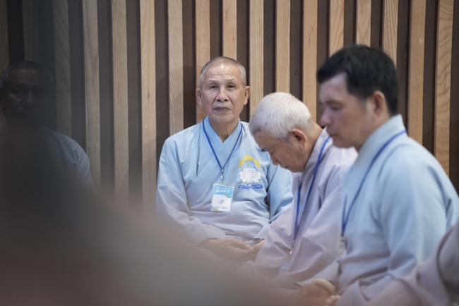 Pháp thoại “Sự Giả Tạo Của Bản Ngã” và buổi chia sẻ pháp của Hoà thượng Đạo trưởng | Khóa Tu Phật Thất 108.