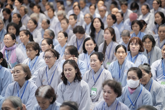 Pháp thoại “Sự Giả Tạo Của Bản Ngã” và buổi chia sẻ pháp của Hoà thượng Đạo trưởng | Khóa Tu Phật Thất 108.