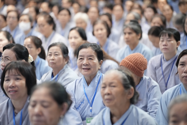 Pháp thoại “Sự Giả Tạo Của Bản Ngã” và buổi chia sẻ pháp của Hoà thượng Đạo trưởng | Khóa Tu Phật Thất 108.