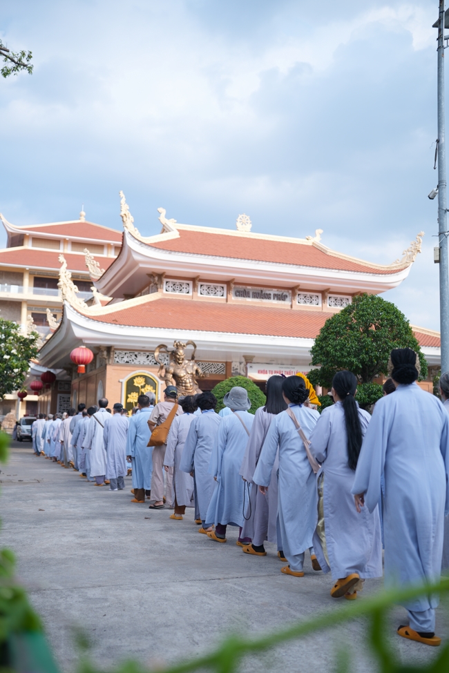 Pháp thoại “Sự Giả Tạo Của Bản Ngã” và buổi chia sẻ pháp của Hoà thượng Đạo trưởng | Khóa Tu Phật Thất 108.