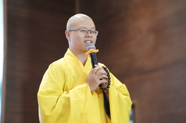 Pháp thoại “Sự Giả Tạo Của Bản Ngã” và buổi chia sẻ pháp của Hoà thượng Đạo trưởng | Khóa Tu Phật Thất 108.